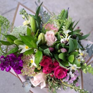 Small Seasonal Bouquet