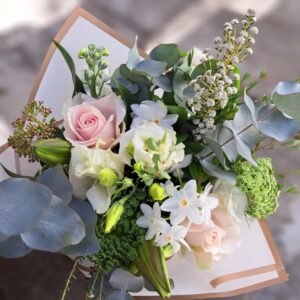 Small Pastel Bouquet