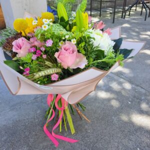 Small Bright Mixed Bouquet